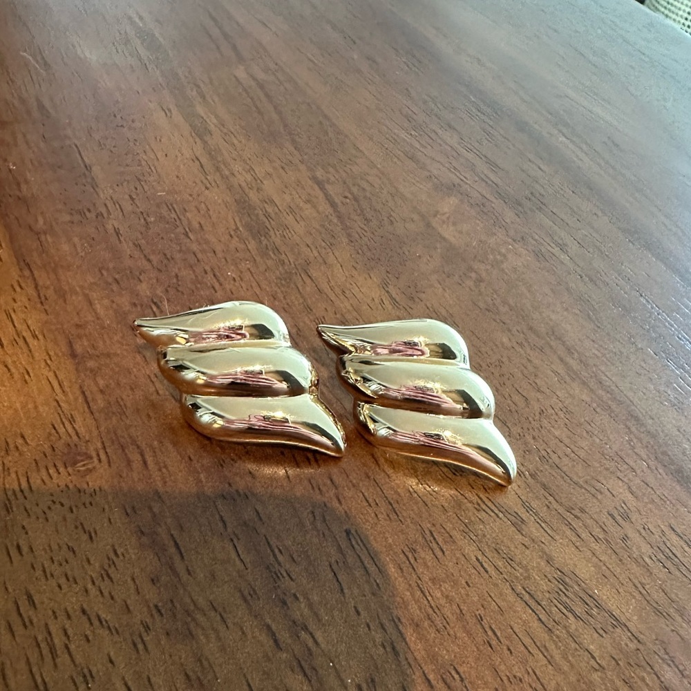 Anthropologie gold-plated earrings
